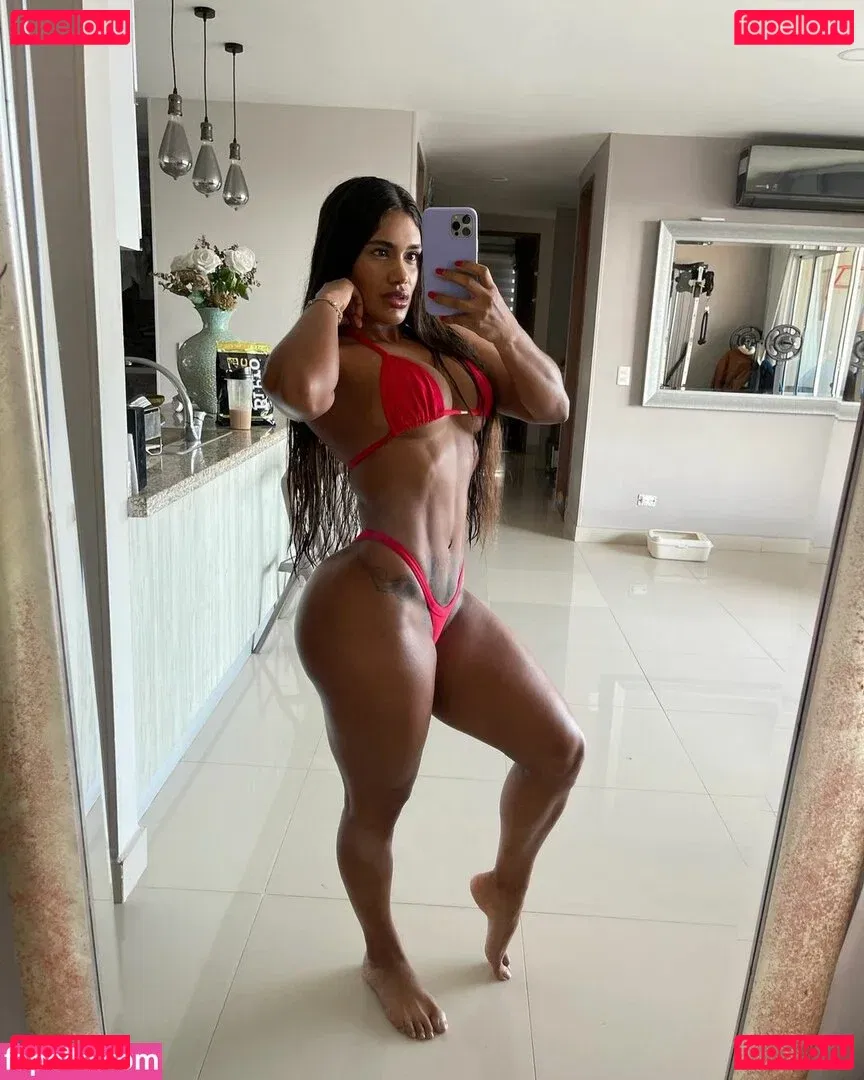 mulatafit Onlyfans Photo Gallery 