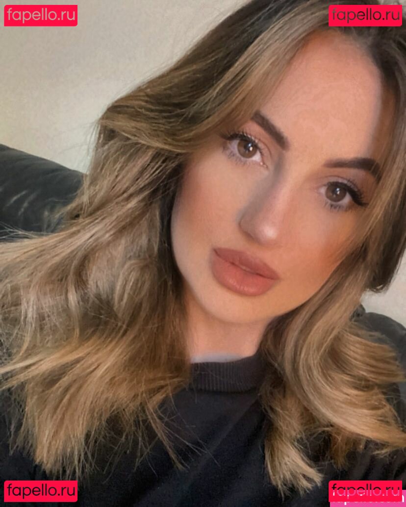 Jodie Carnall Nude Onlyfans Photo 29