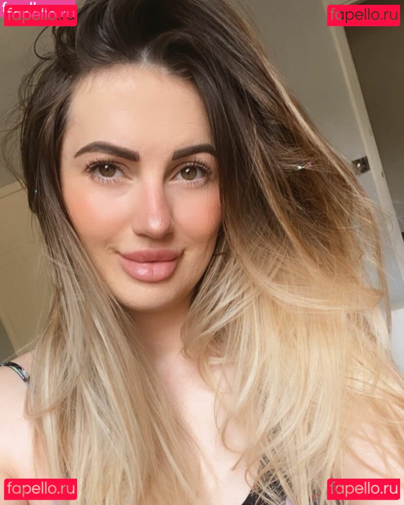 Jodie Carnall Nude Onlyfans Photo 9