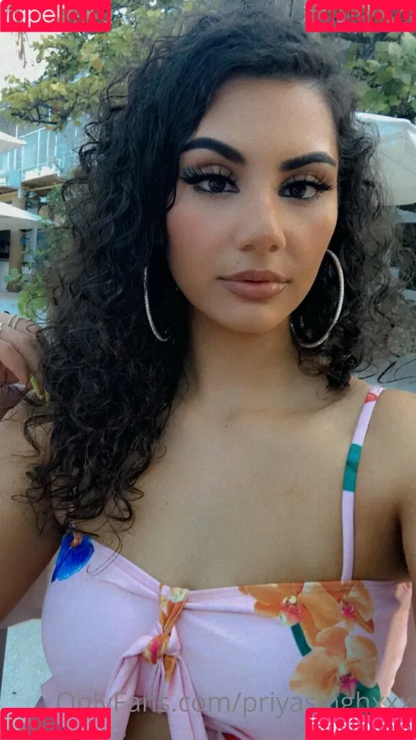 priyasinghxxx Onlyfans Photo Gallery 