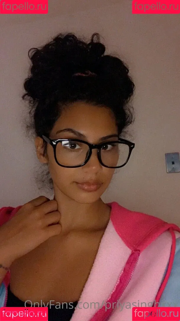 priyasinghxxx Onlyfans Photo Gallery 
