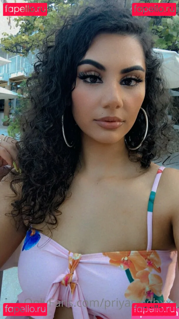 priyasinghxxx Onlyfans Photo Gallery 