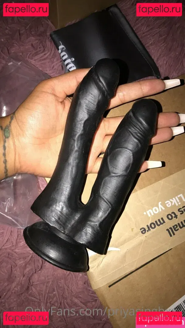 priyasinghxxx Onlyfans Photo Gallery 