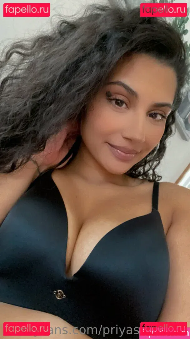 priyasinghxxx Onlyfans Photo Gallery 