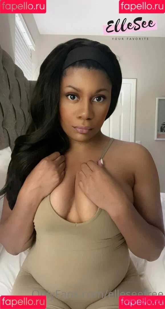 elleseefree Onlyfans Photo Gallery 