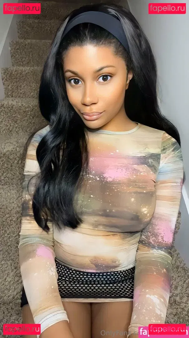 elleseefree Onlyfans Photo Gallery 