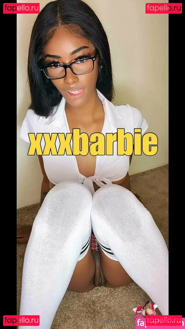 elleseefree Onlyfans Photo Gallery 