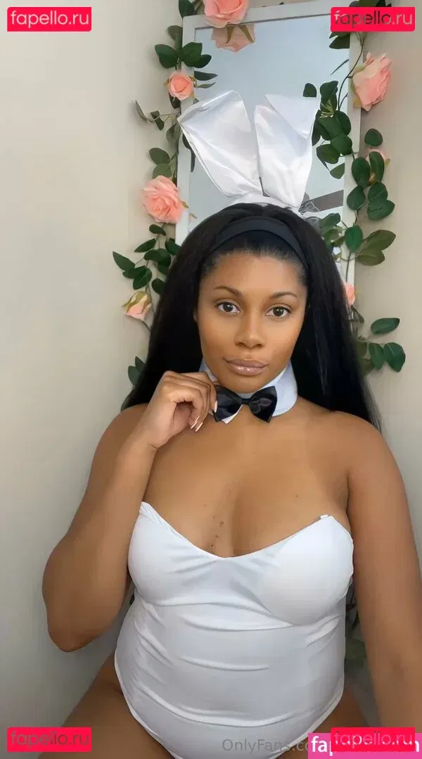 elleseefree Onlyfans Photo Gallery 