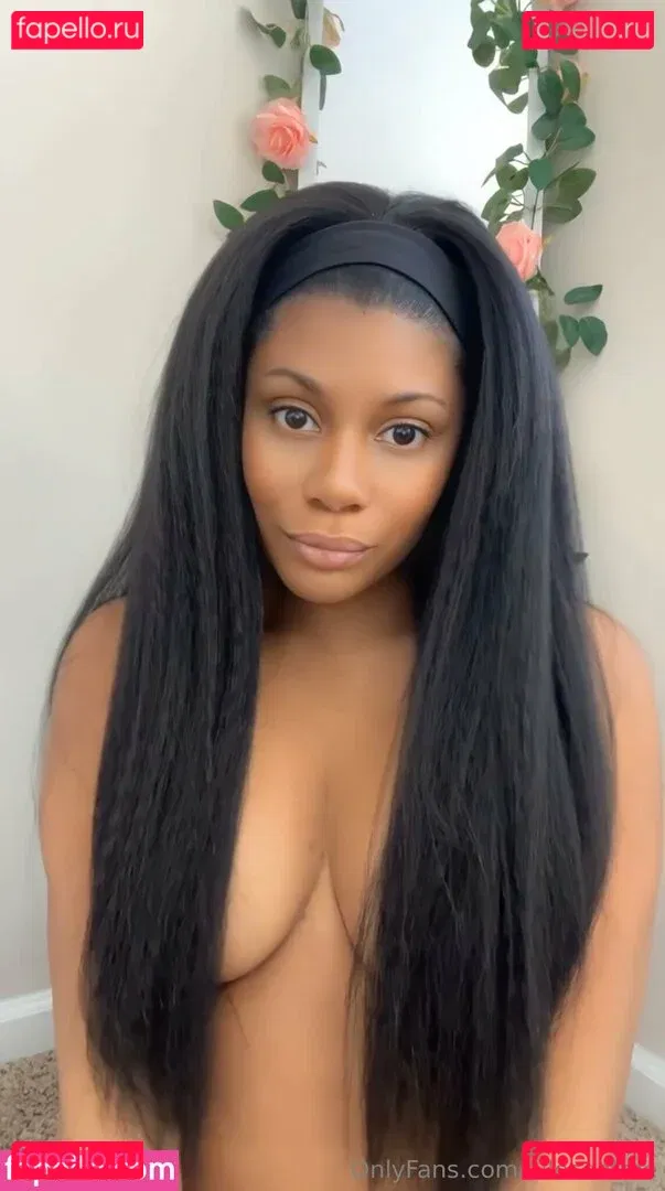 elleseefree Onlyfans Photo Gallery 