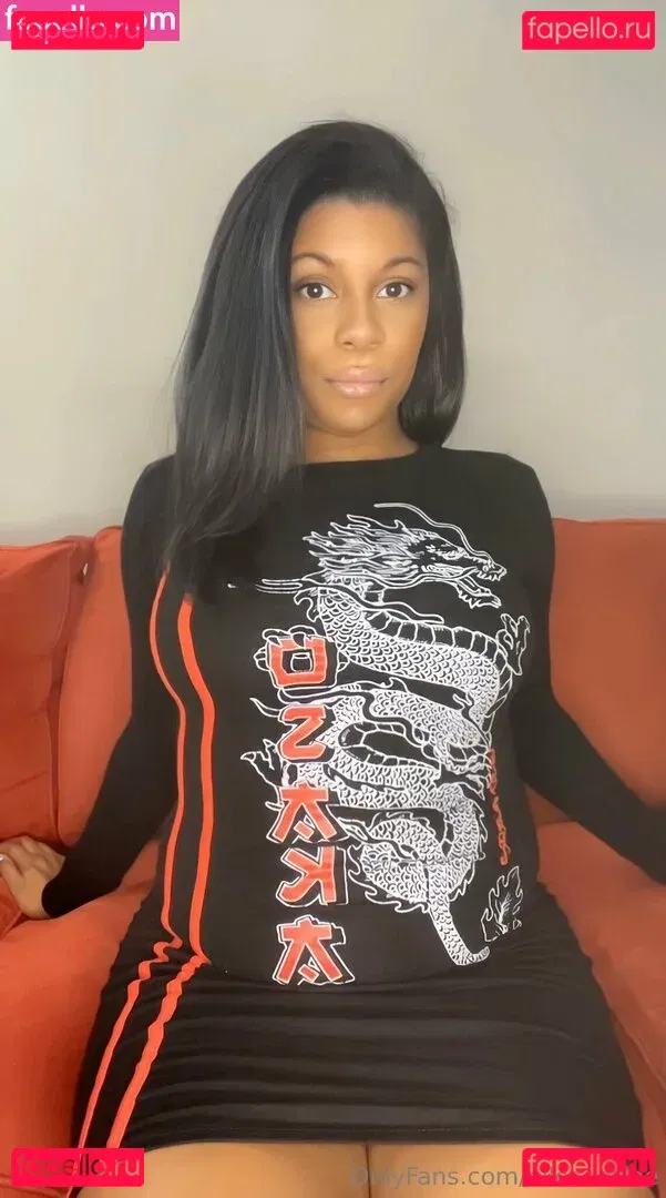 elleseefree Onlyfans Photo Gallery 