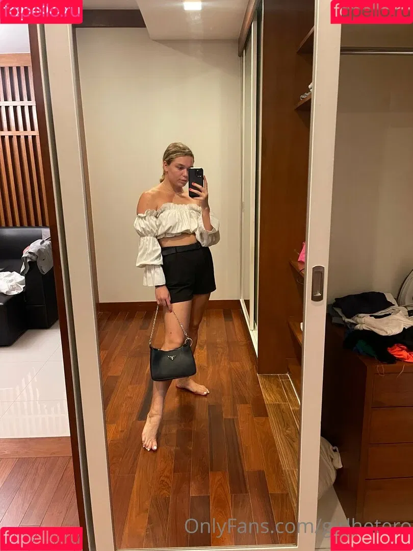 girlflexi Onlyfans Photo Gallery 