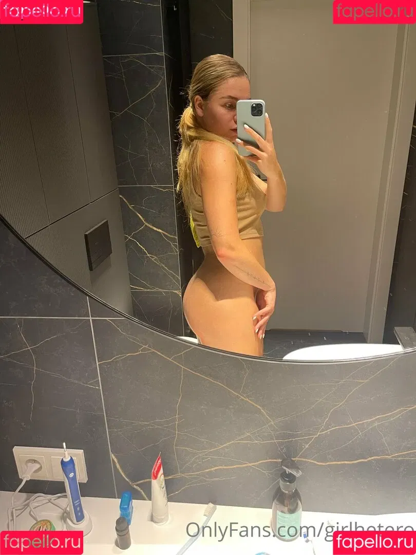 girlflexi Onlyfans Photo Gallery 