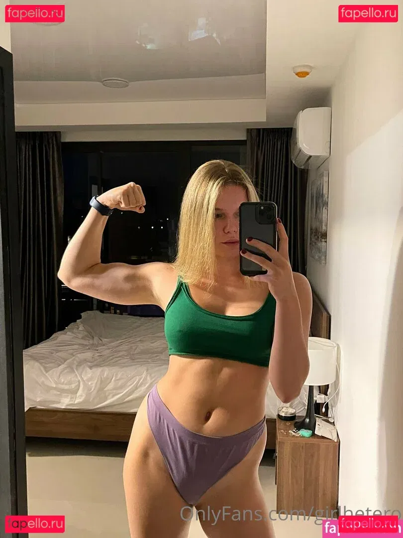 girlflexi Onlyfans Photo Gallery 
