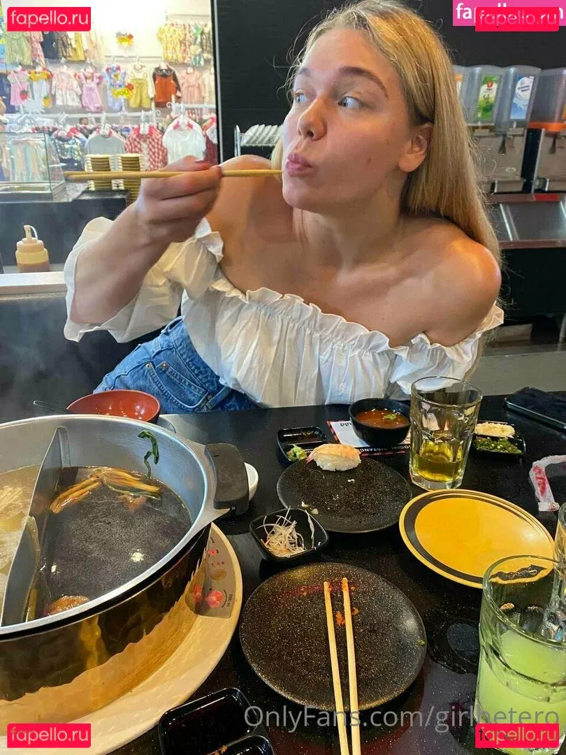 girlflexi Onlyfans Photo Gallery 