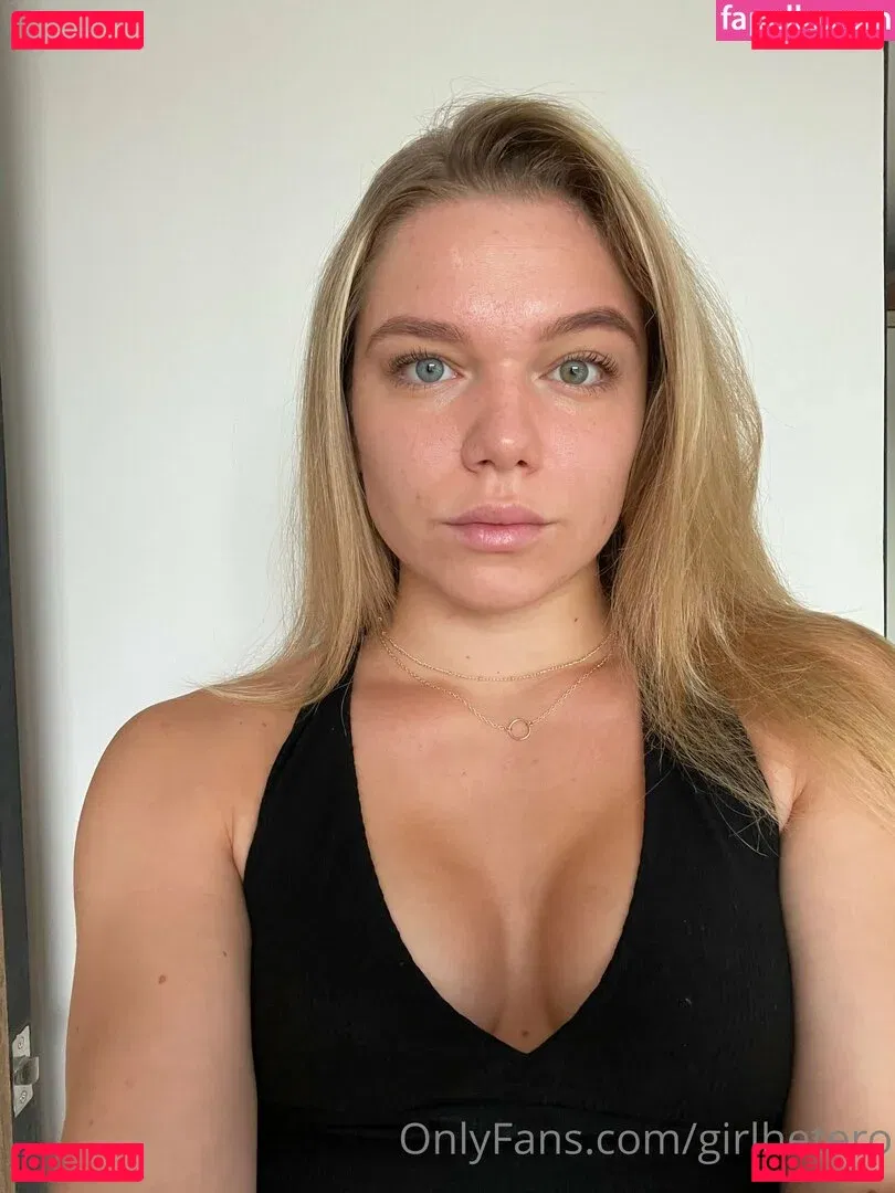 girlflexi Onlyfans Photo Gallery 