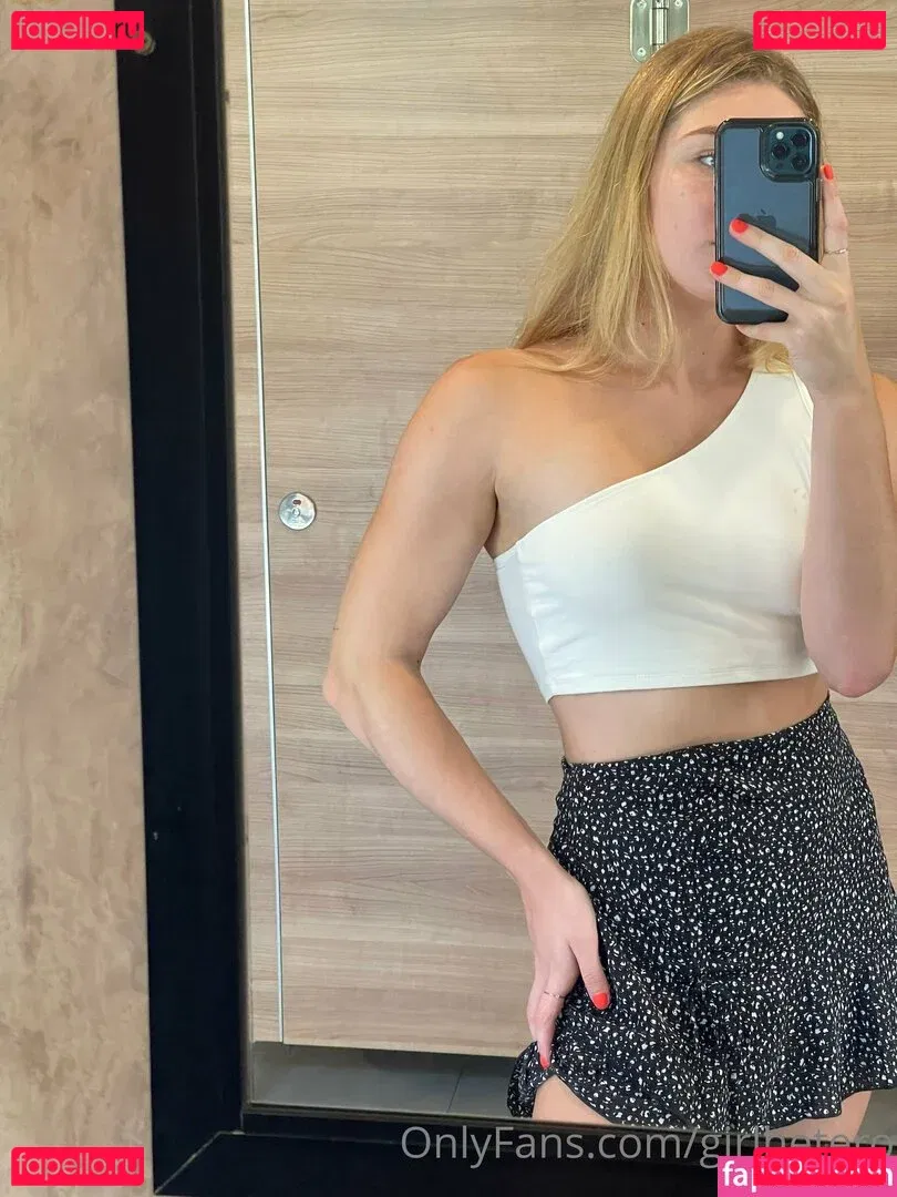 girlflexi Onlyfans Photo Gallery 