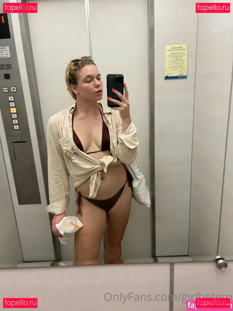 girlflexi Onlyfans Photo Gallery 