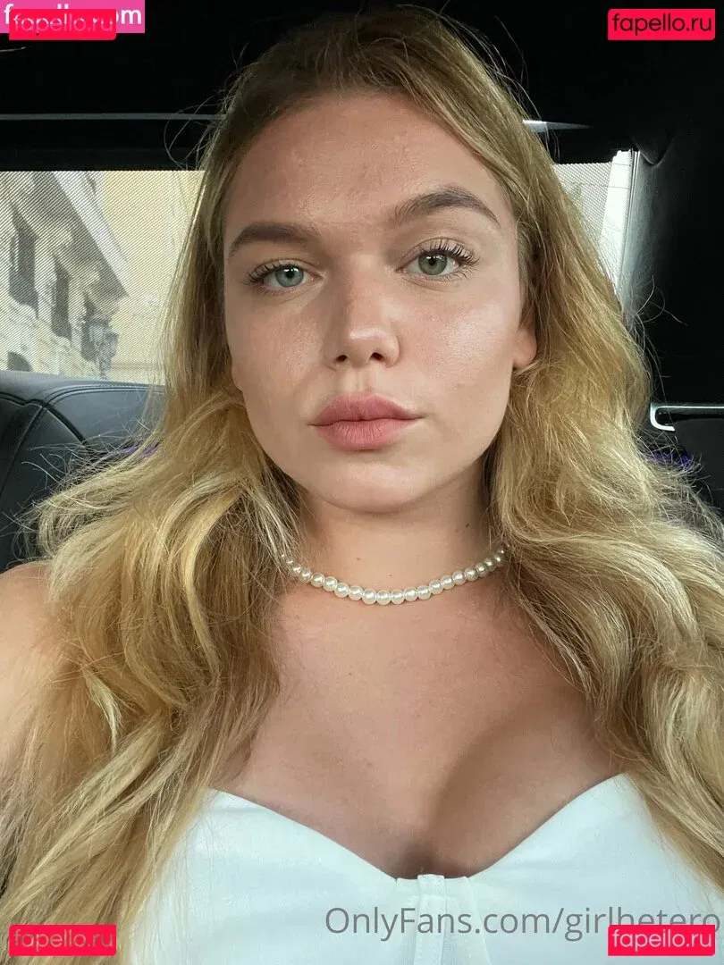 girlflexi Onlyfans Photo Gallery 