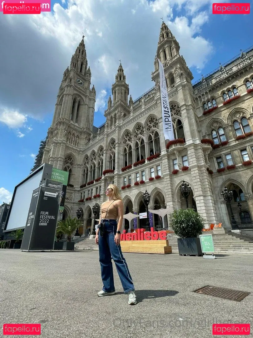 girlflexi Onlyfans Photo Gallery 