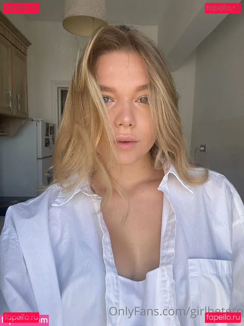 girlflexi Onlyfans Photo Gallery 