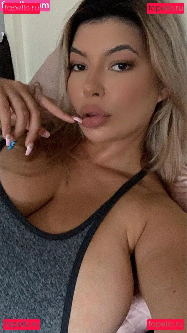 lorinska316 Onlyfans Photo Gallery 