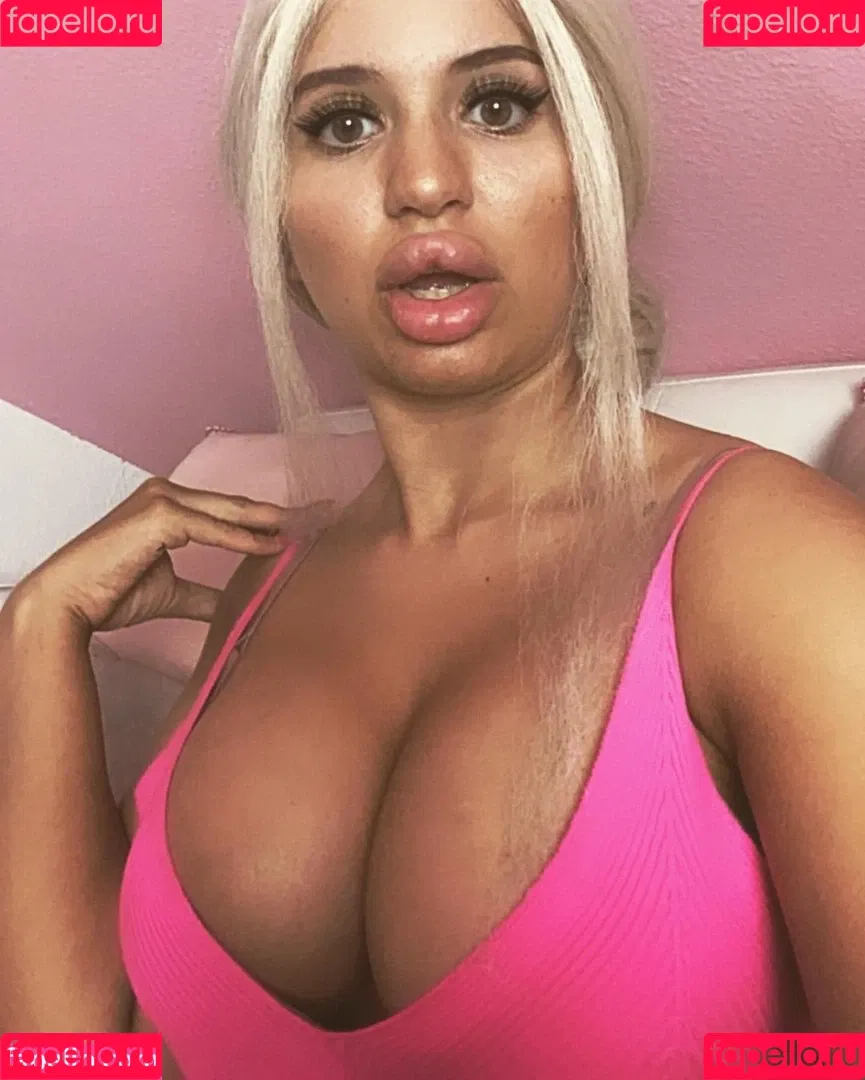 jessy.bunny Onlyfans Photo Gallery 