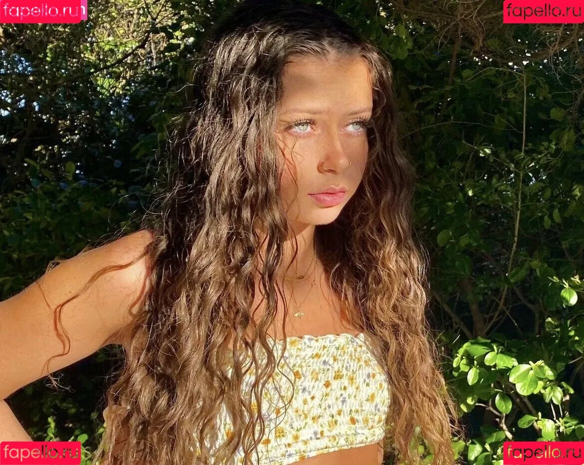 Aspen Avery Onlyfans Photo Gallery 