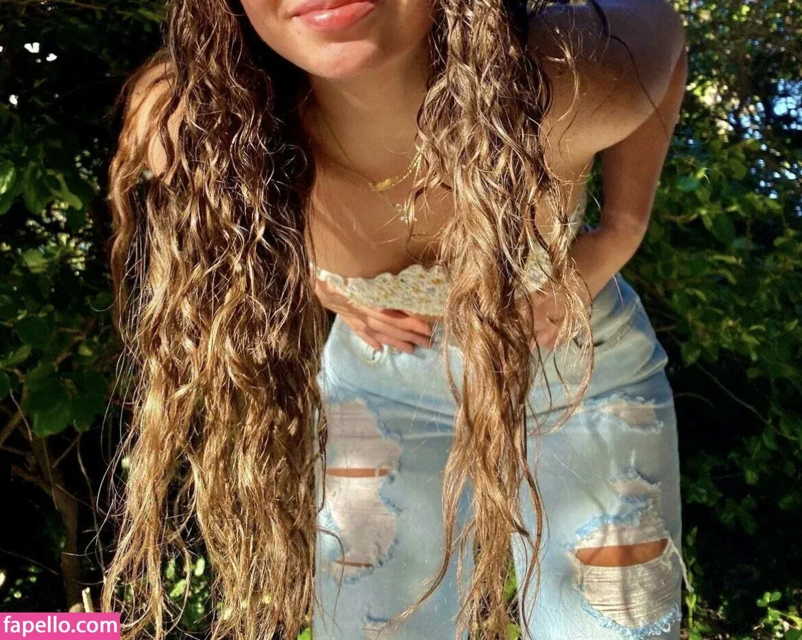 Aspen Avery Onlyfans Photo Gallery 