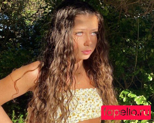 Aspen Avery Nude Onlyfans Photo 8