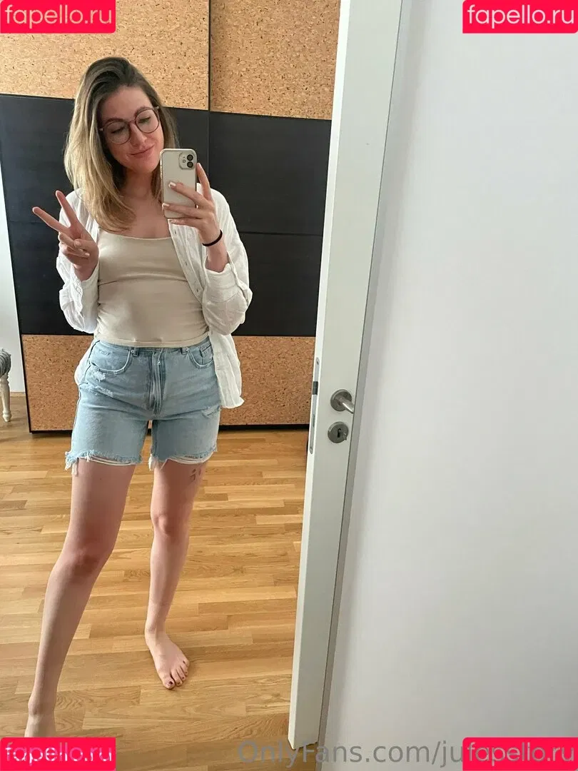 julesstory Onlyfans Photo Gallery 