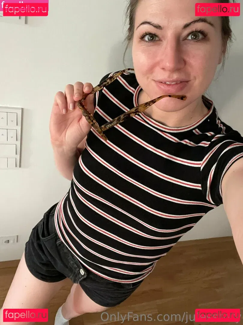 julesstory Onlyfans Photo Gallery 