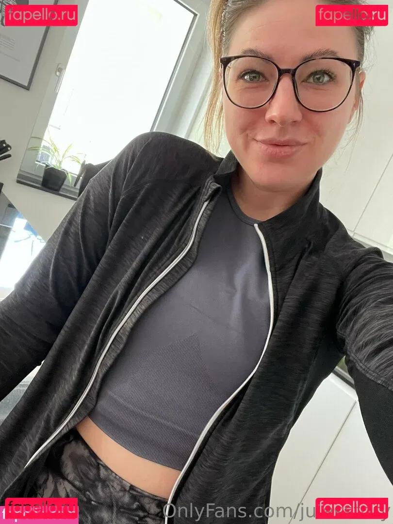 julesstory Onlyfans Photo Gallery 