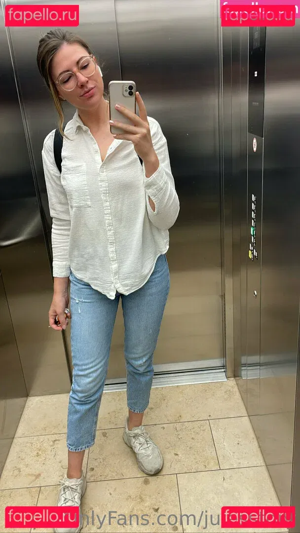 julesstory Onlyfans Photo Gallery 