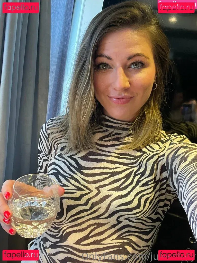 julesstory Onlyfans Photo Gallery 