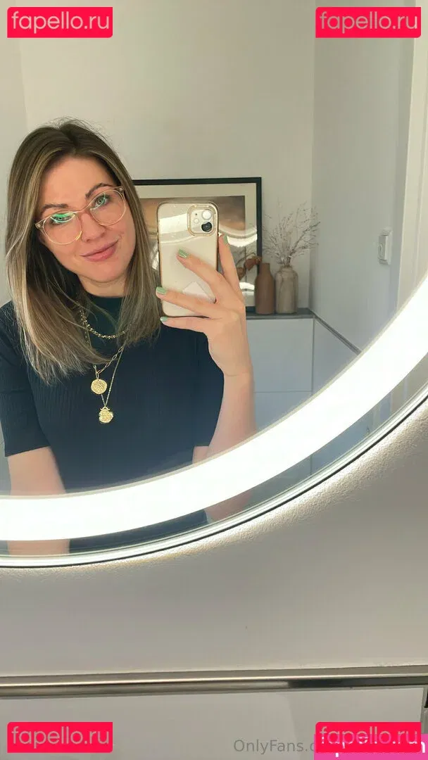 julesstory Onlyfans Photo Gallery 