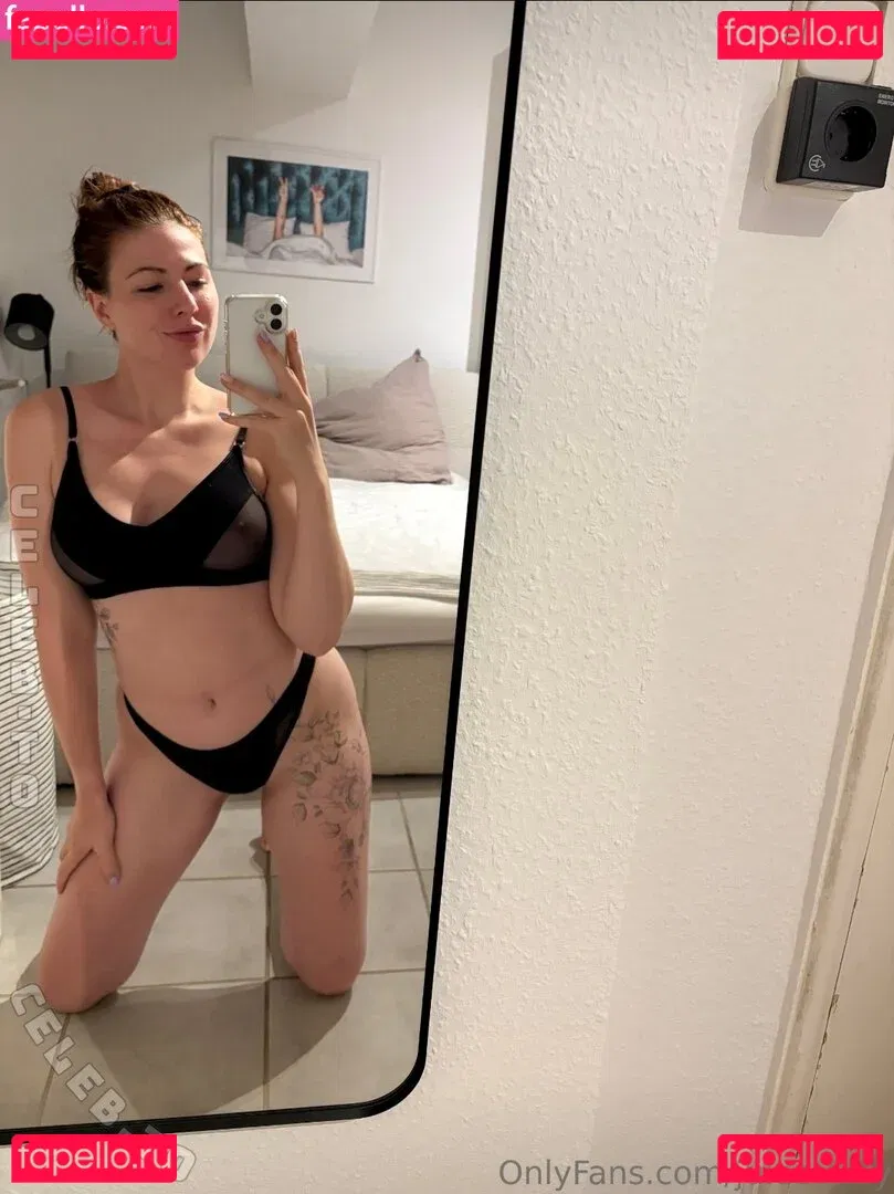 julesstory Onlyfans Photo Gallery 