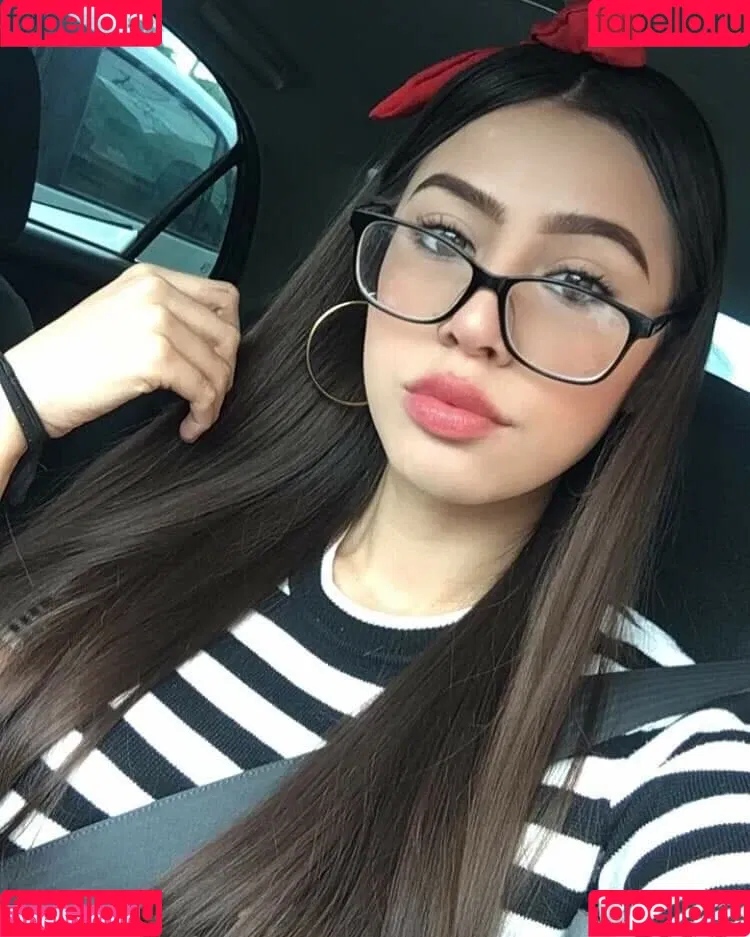 Dulce Carrillo Onlyfans Photo Gallery 