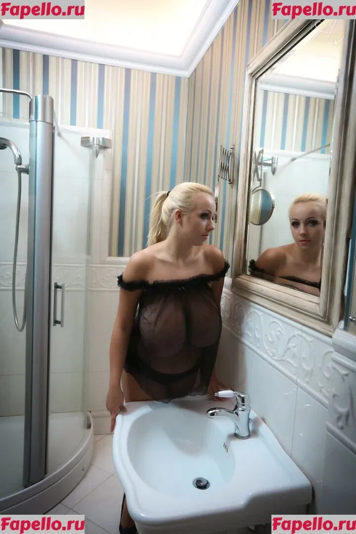Agnetis Miracle Onlyfans Photo Gallery 