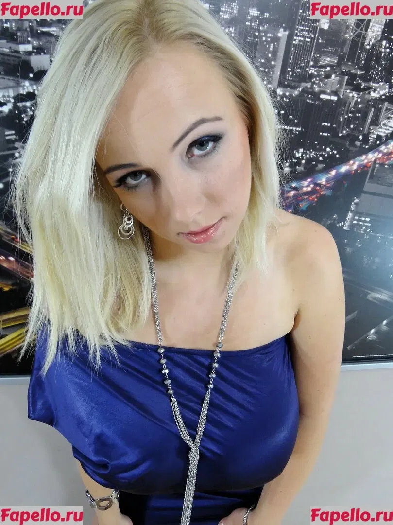 Agnetis Miracle Onlyfans Photo Gallery 