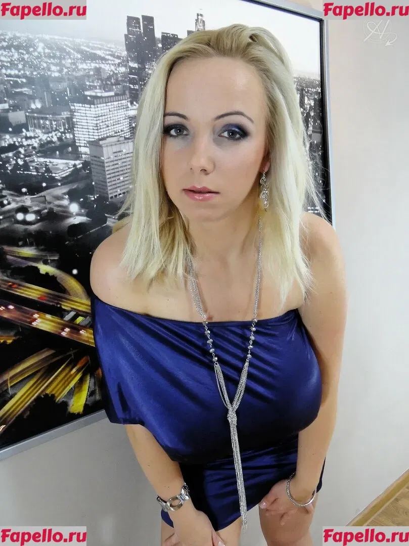 Agnetis Miracle Onlyfans Photo Gallery 