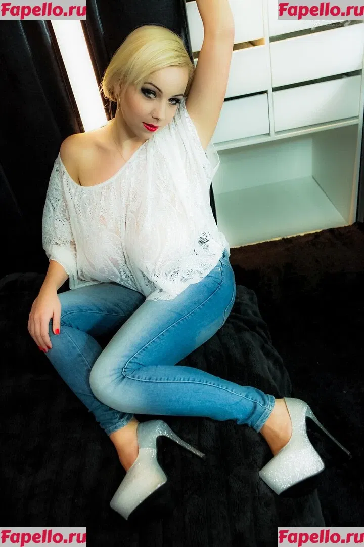 Agnetis Miracle Onlyfans Photo Gallery 
