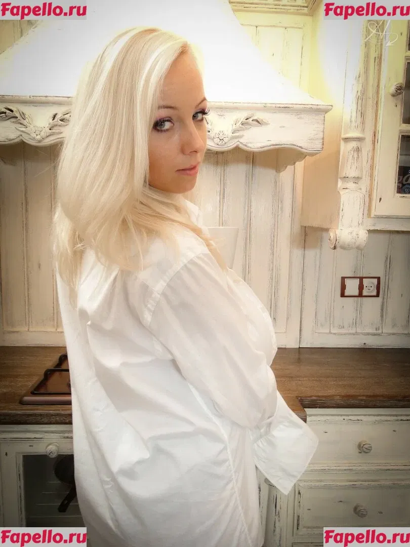 Agnetis Miracle Onlyfans Photo Gallery 