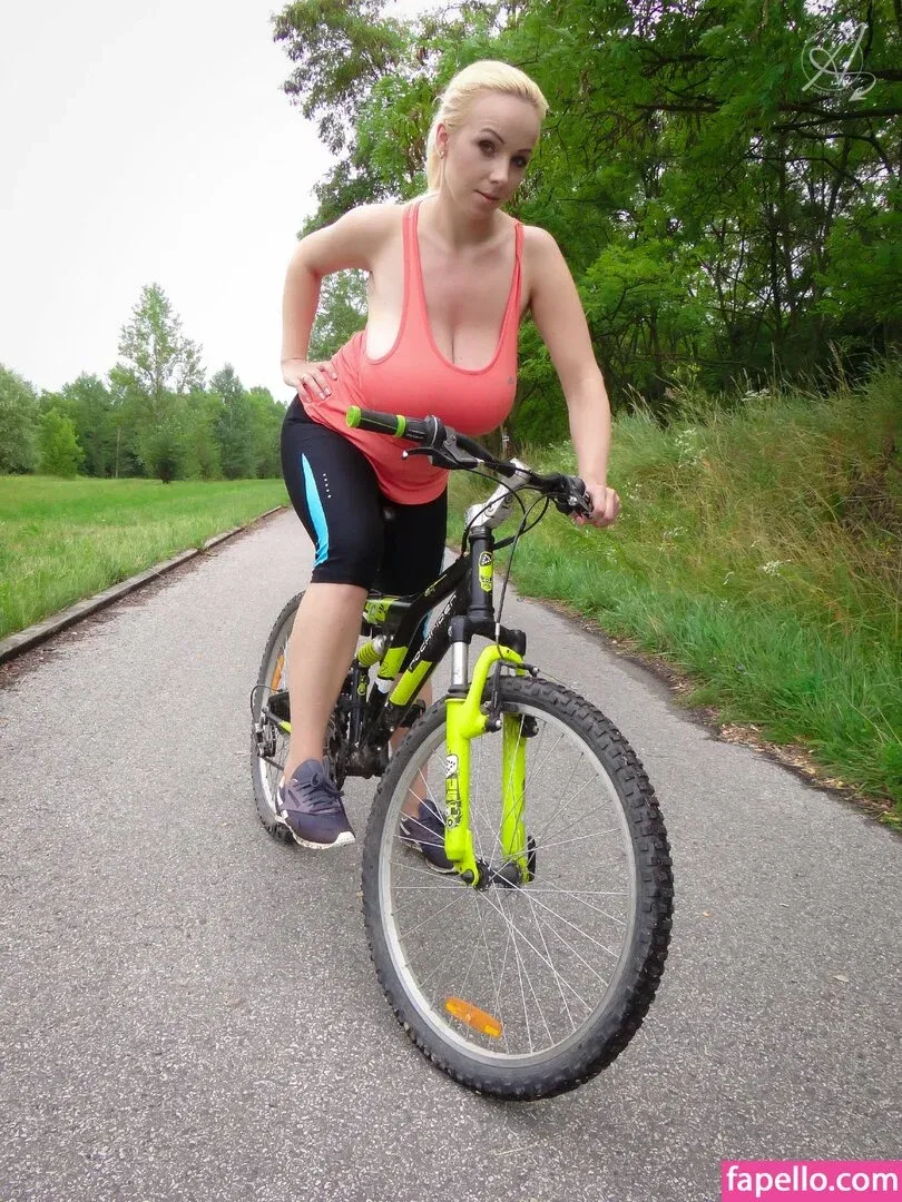 Agnetis Miracle Onlyfans Photo Gallery 