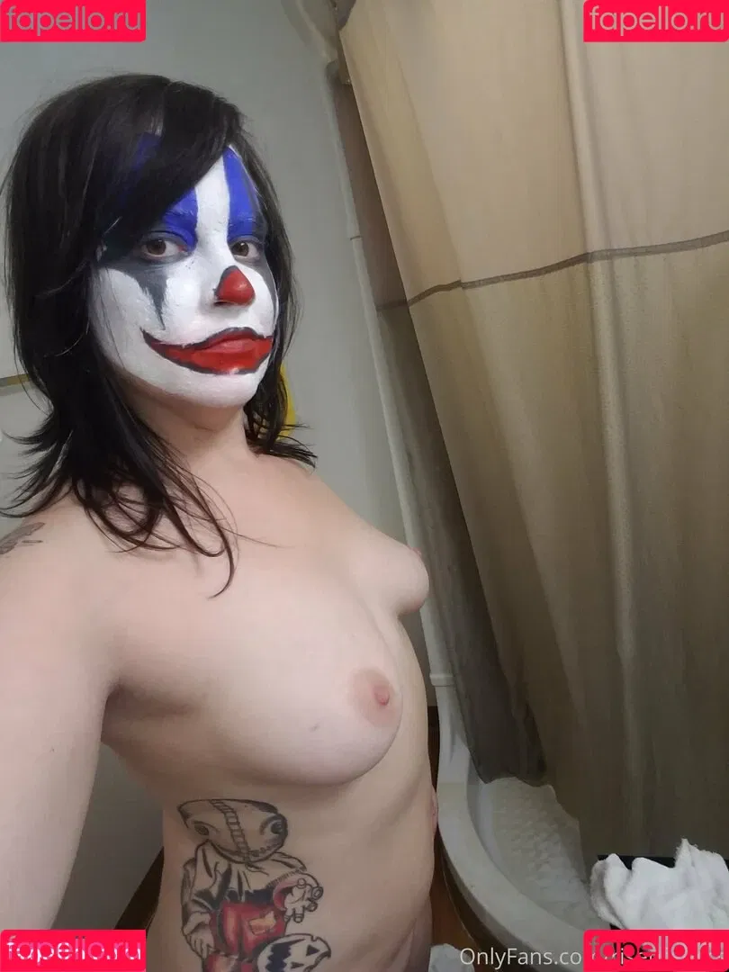 risenfeinics Onlyfans Photo Gallery 