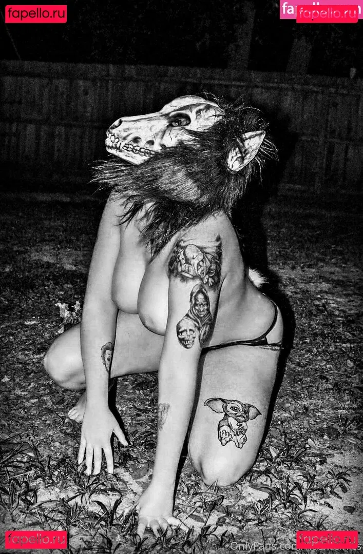 risenfeinics Onlyfans Photo Gallery 