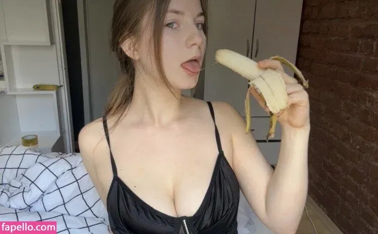 DevDasha Onlyfans Photo Gallery 