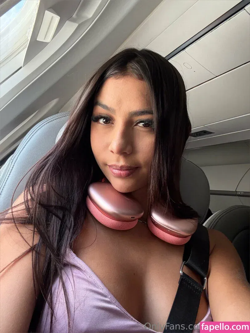 iasmints Onlyfans Photo Gallery 