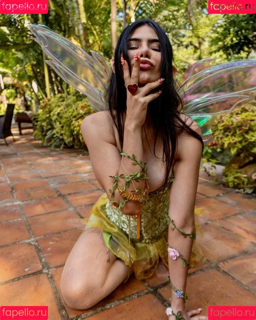 Wen Fuentes Onlyfans Photo Gallery 