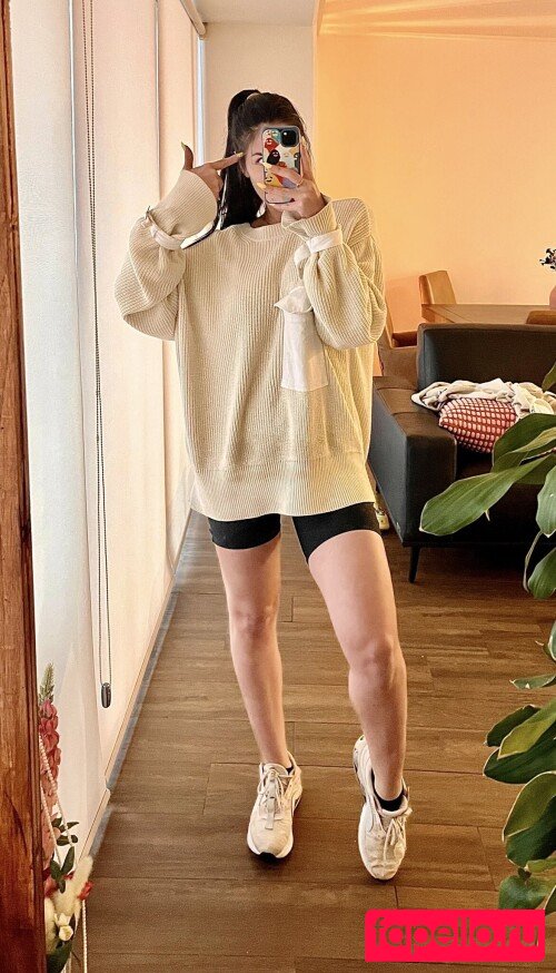 Wen Fuentes Nude Onlyfans Photo 27