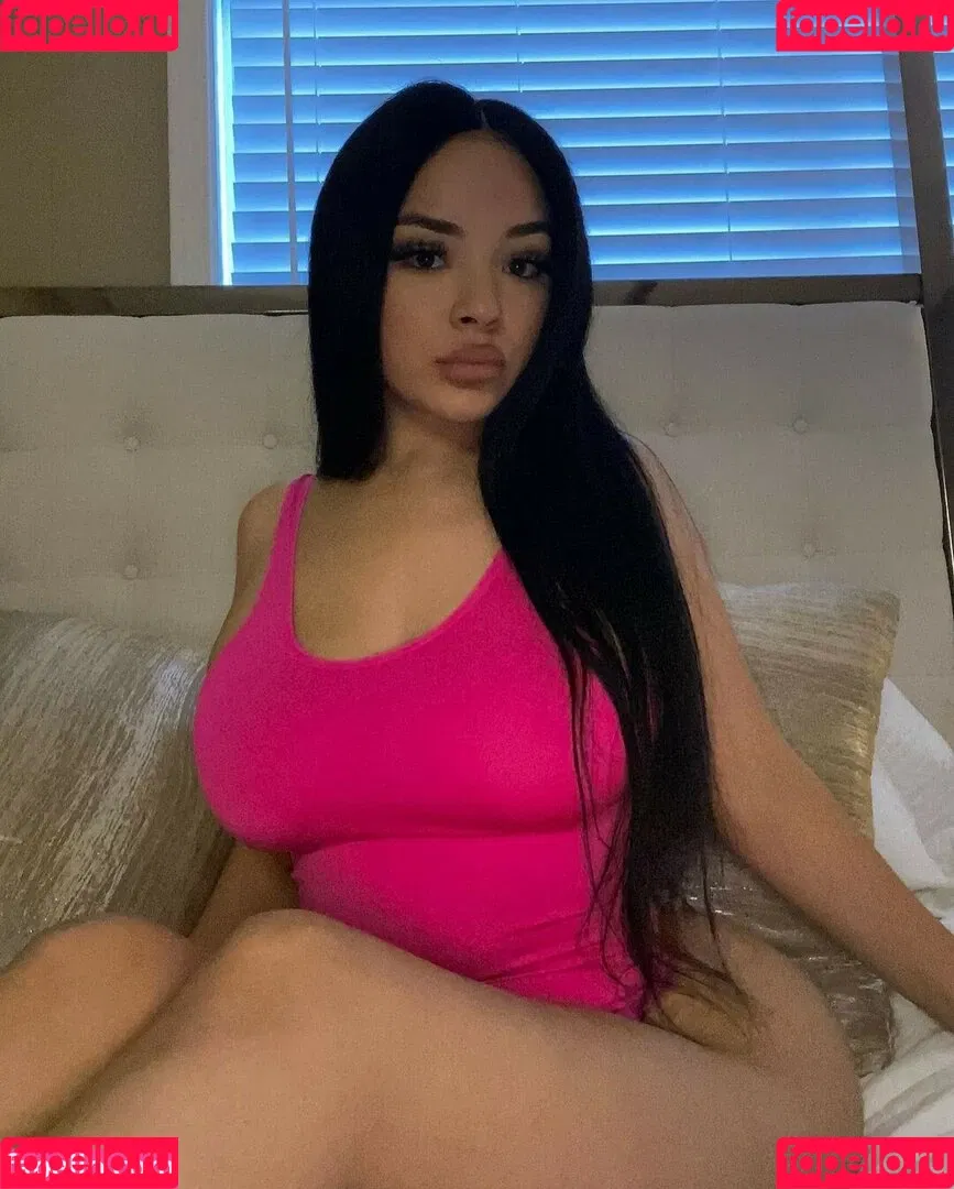 Davina Onlyfans Photo Gallery 